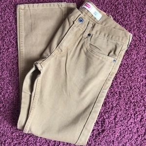 EUC Levi Jeans 28x28